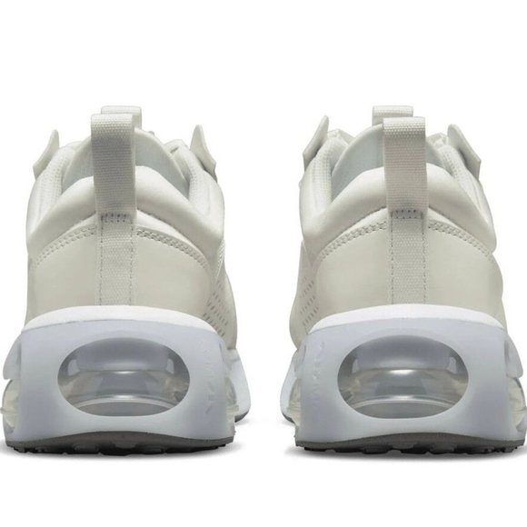 New Nike Air Max 2021 SE Shoes in Summit White/Aura - Picture 2 of 6